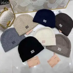 MIU MIU KNIT BEANIE