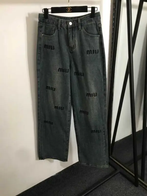 MIU MIU