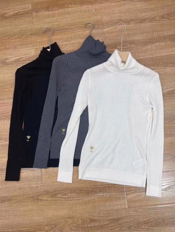 PRADA Long-Sleeve Layered Top with White Trim PRADA Long-Sleeve Layered Top with White Trim