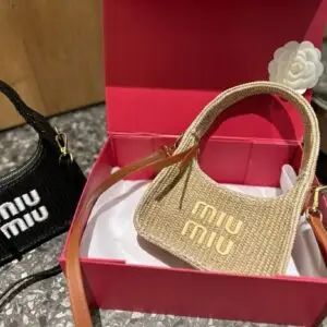 MIU MIU Straw Bag