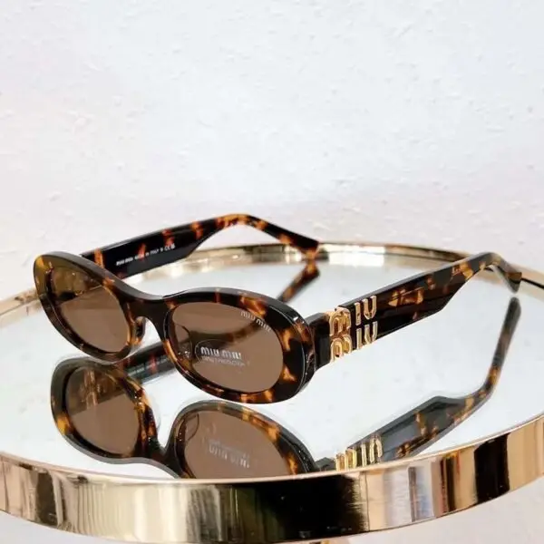 MIU MIU