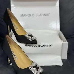 MONOLO BLAHNIK