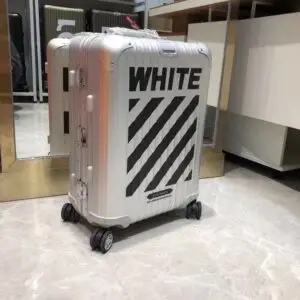 Off white | 1600 AED