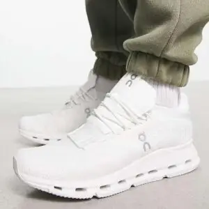 ON RUNNING CLOUDNOVA UNDYED WHITE