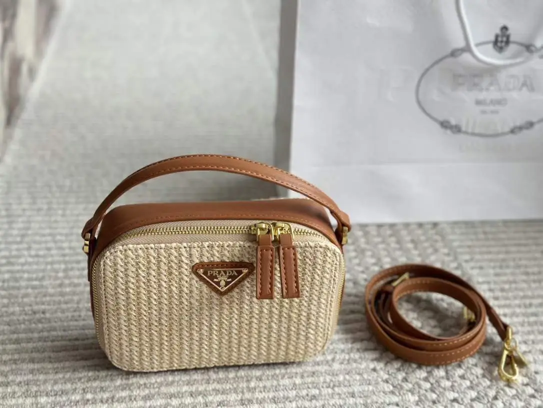 PRADAPRADA Raffia & Leather Zip Pouch PRADA Raffia & Leather Zip Pouch