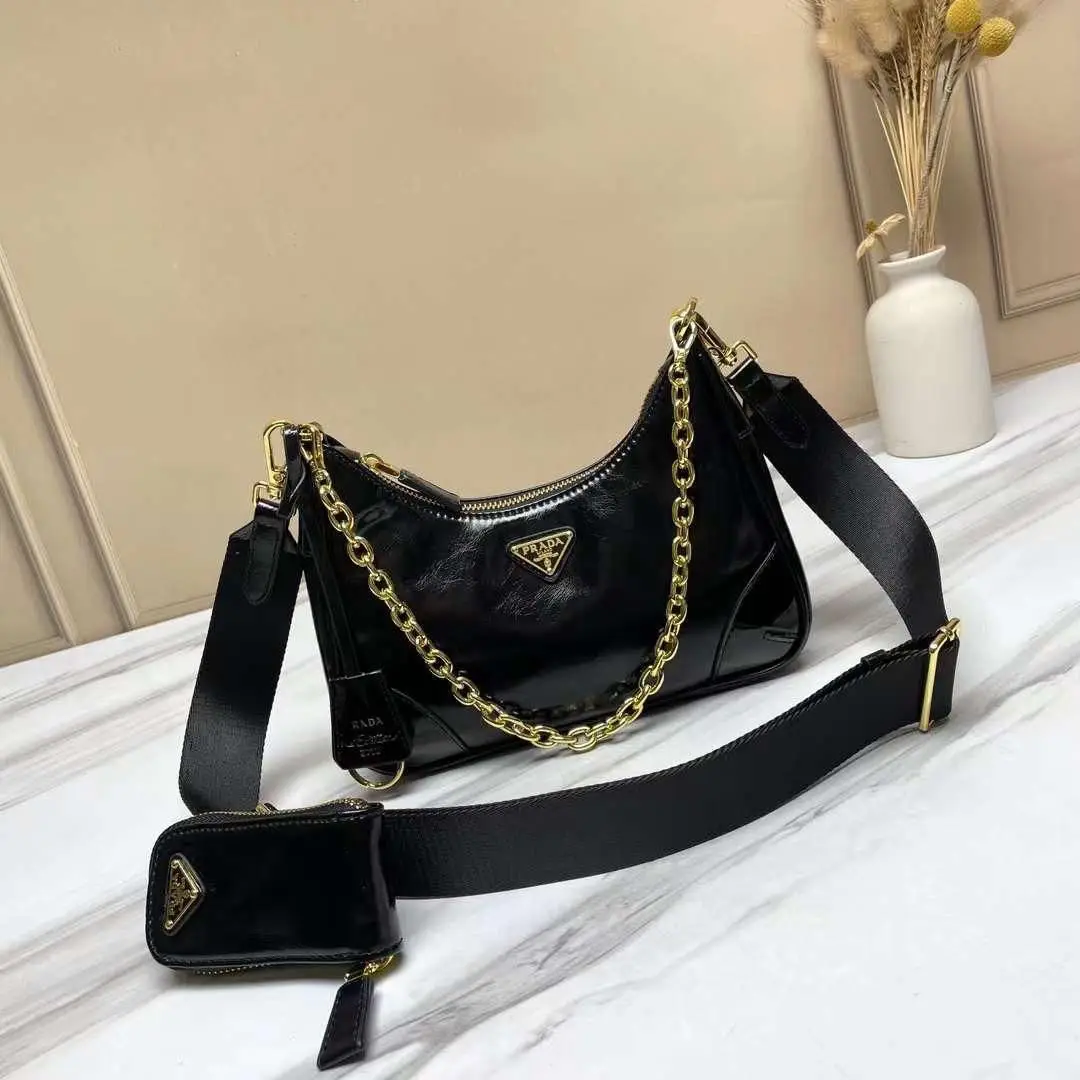 PRADA Chic Underarm Bag PRADA Chic Underarm Bag