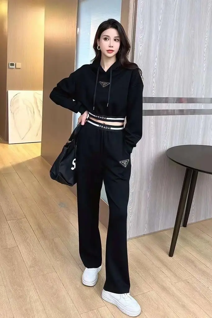 PRADA Luxury Women's Tracksuit Set PRADA Luxury Women's Tracksuit Set