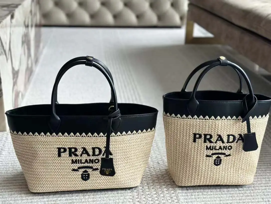 PRADA Crochet & Leather Tote Bag PRADA Crochet & Leather Tote Bag
