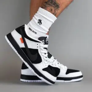 Nike SB Dunk Low Pro Skate Shoes