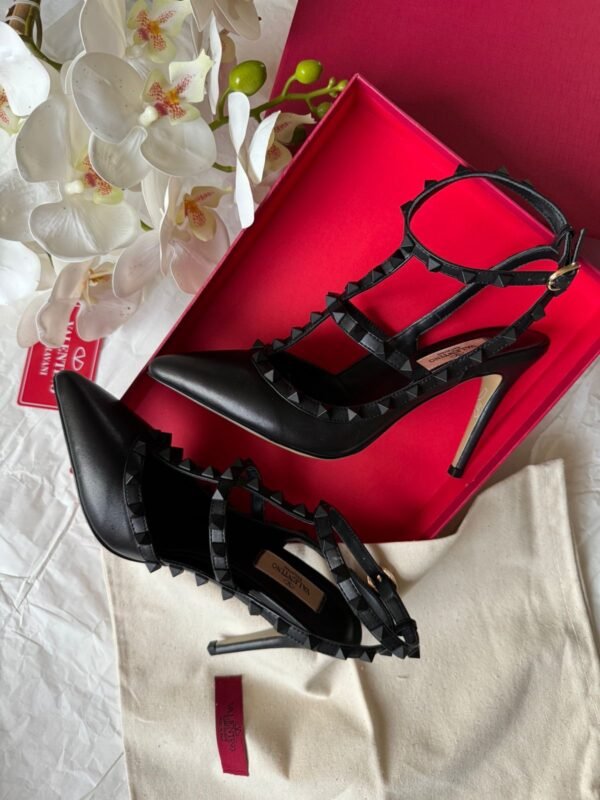 VALENTINO
