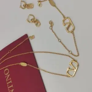 VALENTINO