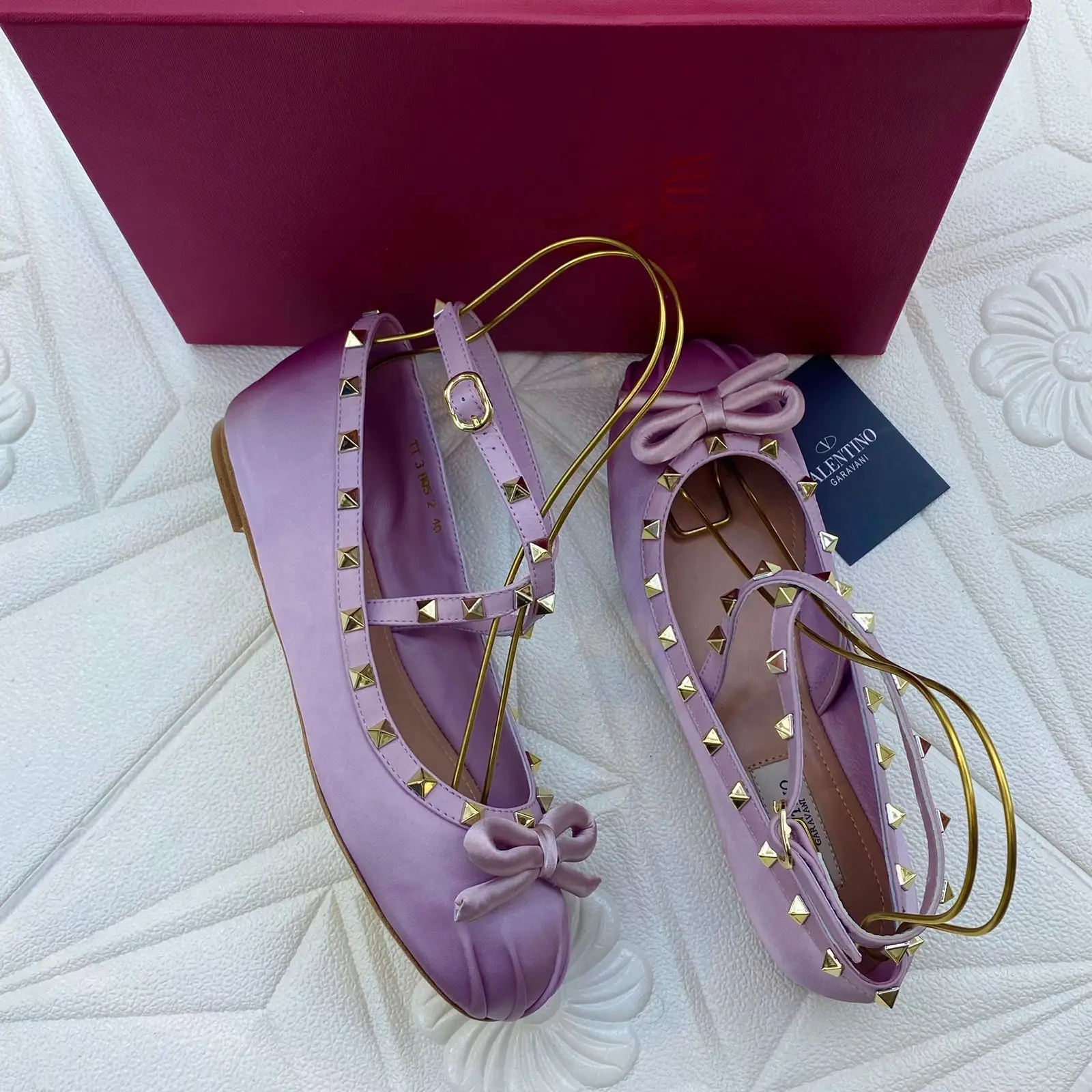VALENTValentino Rockstud Patent Leather Ballerina FlatsINO Valentino Rockstud Patent Leather Ballerina Flats