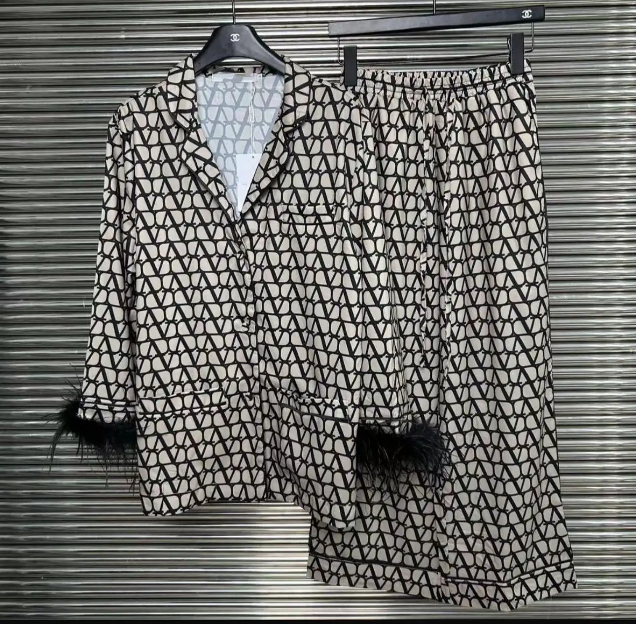 VALENTINO Garavani Feather Trim Silk Pyjama Set VALENTINO Garavani Feather Trim Silk Pyjama Set