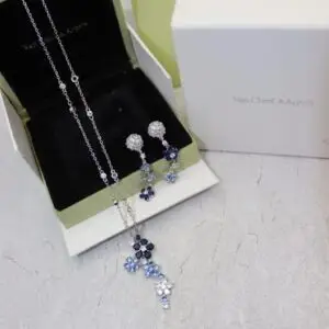 Van Cleef & Arpels Rhodium Plated Necklace Set