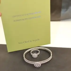 VANCLEEF