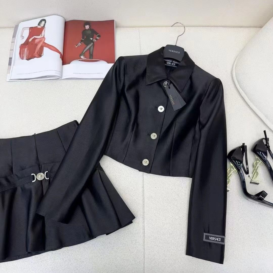 VERSACE Pleated Mini Skirt Set with Cropped Jacket VERSACE Pleated Mini Skirt Set with Cropped Jacket