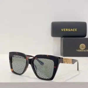 VERSACE