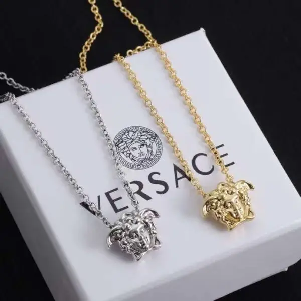 VERSACE