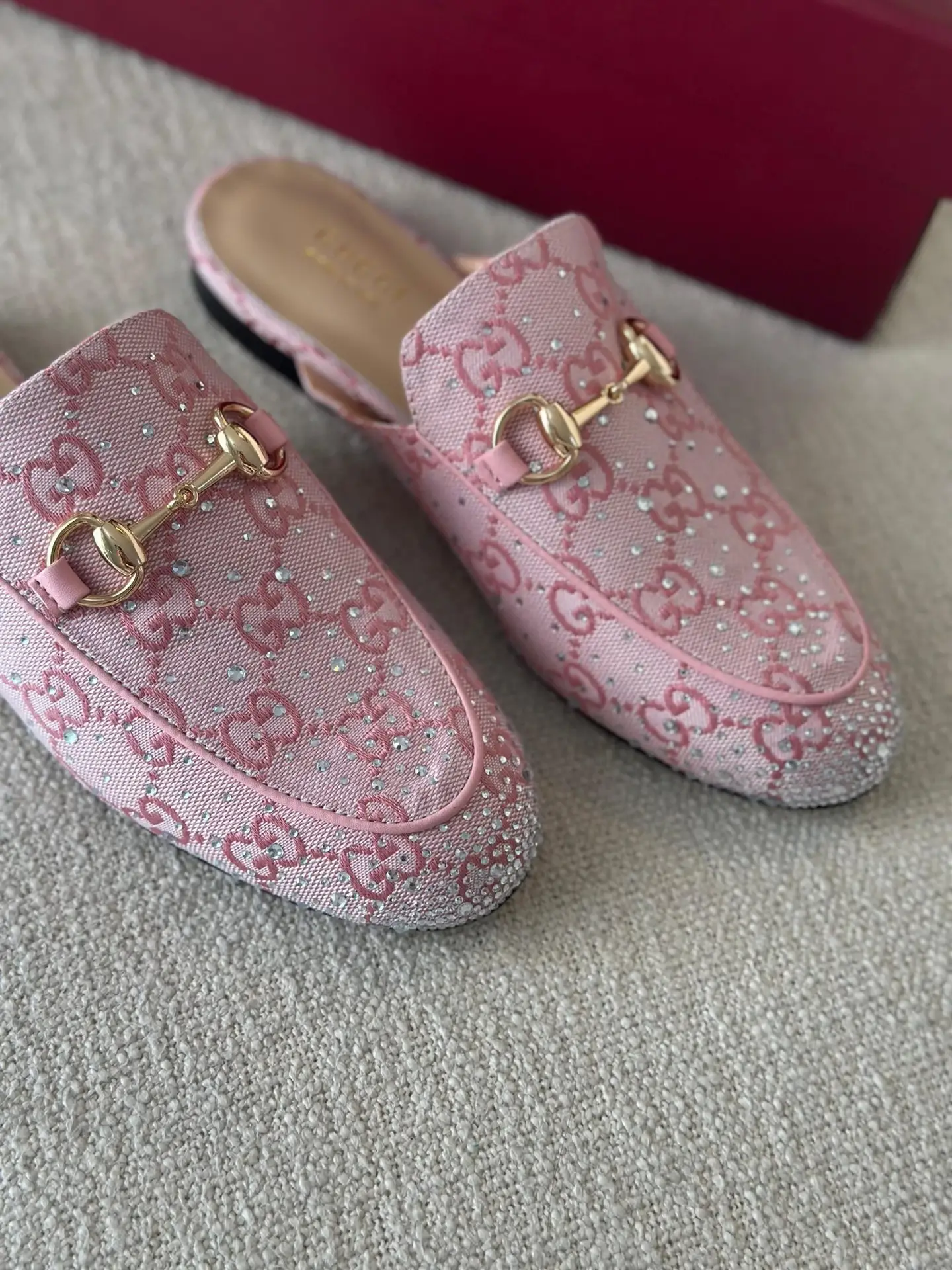 GUCCI Sparkle Crystal Loafers GUCCI Sparkle Crystal Loafers