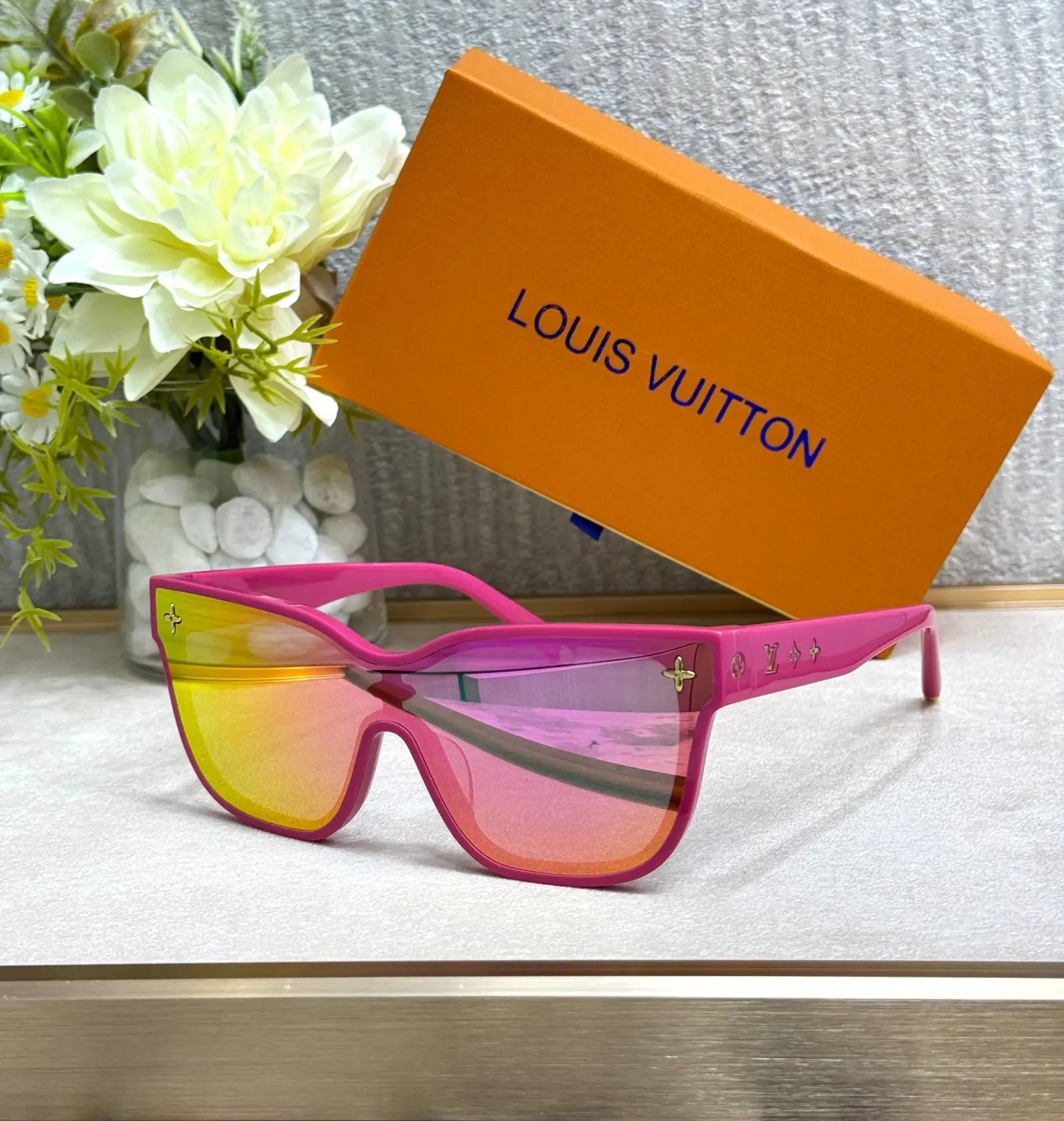 LOUIS VUITTON Shadow Sunglasses LOUIS VUITTON Shadow Sunglasses