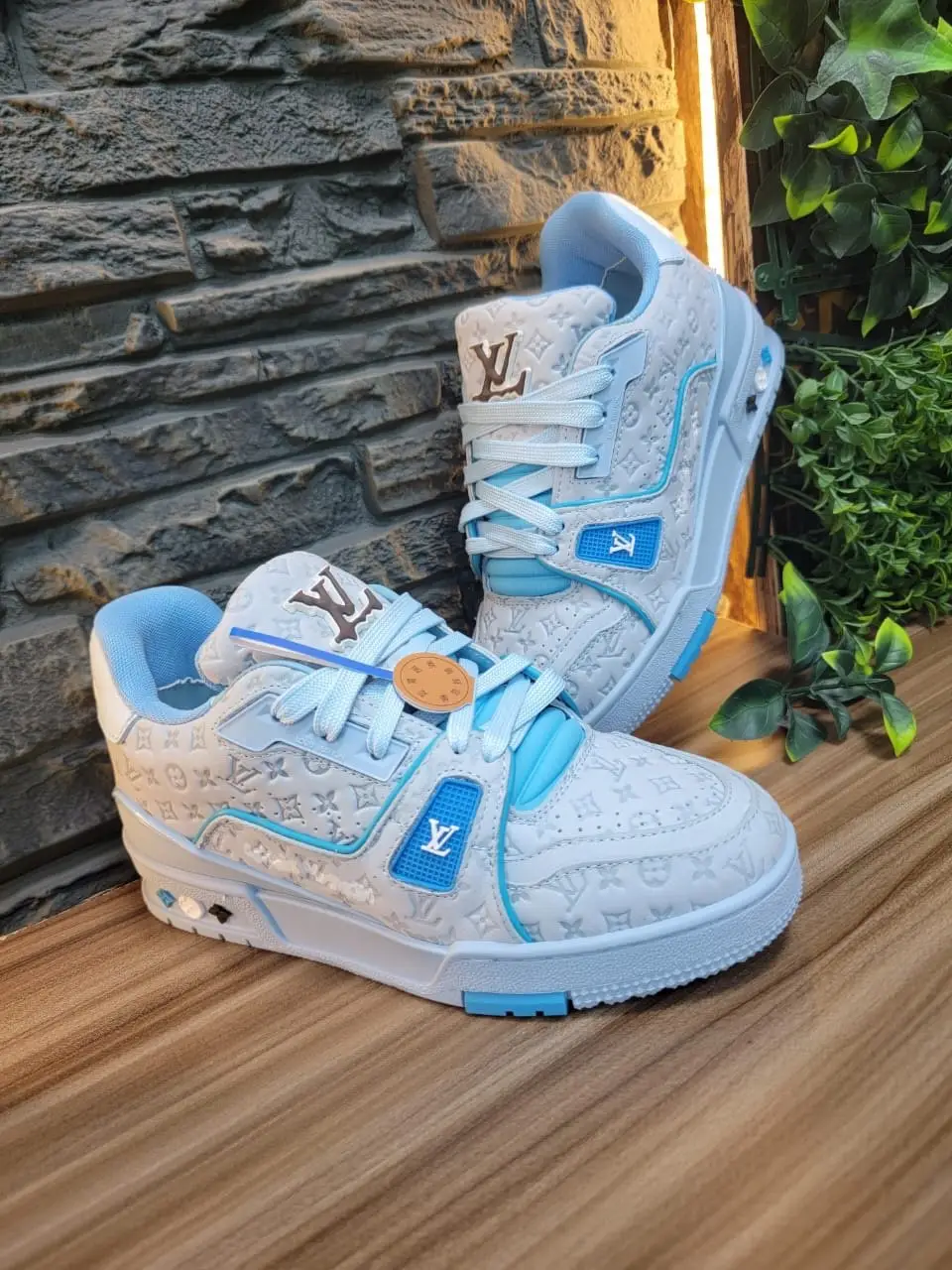 LOUIS VUITTON Trainer Sneaker LOUIS VUITTON Trainer Sneaker