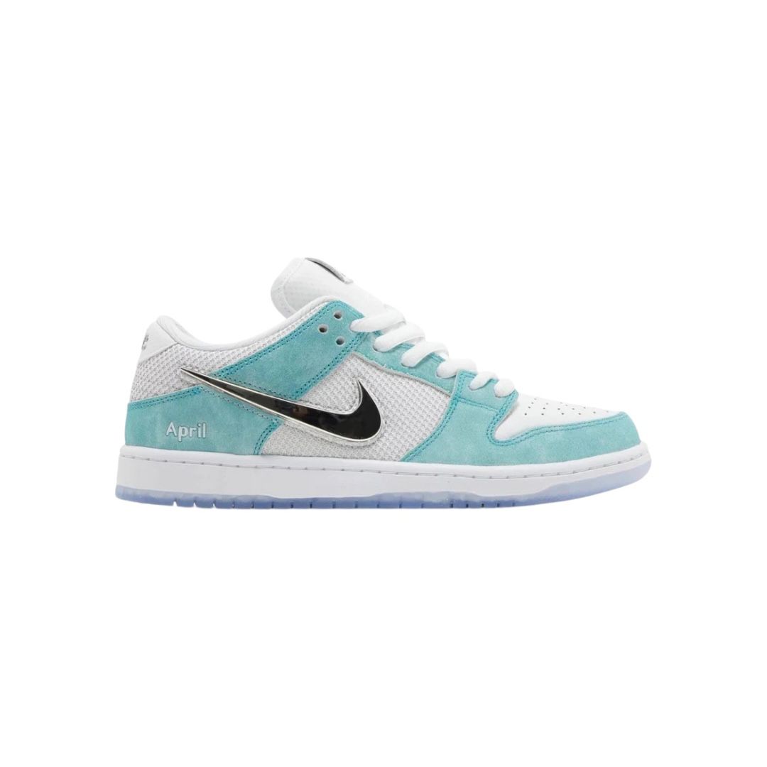 Nike SB Dunk Low April Skateboards Nike SB Dunk Low April Skateboards
