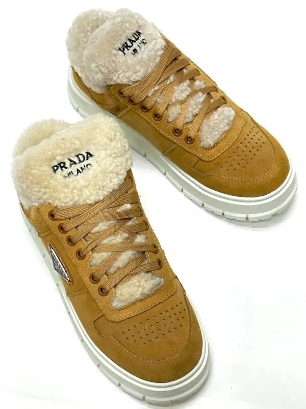 PRADA