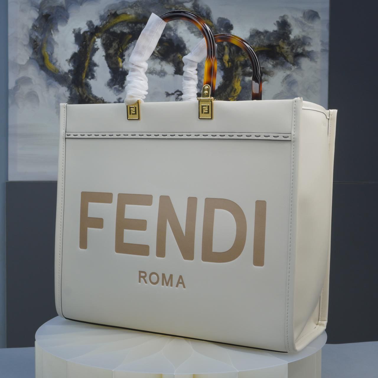 Fendi Sunshine Shopper Medium Tote Bag Fendi Sunshine Shopper Medium Tote Bag