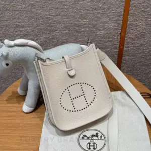 HERMES Evelyne Bag