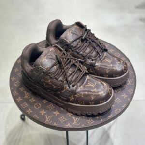 LOUIS VUITTON Trainer Maxi Sneaker