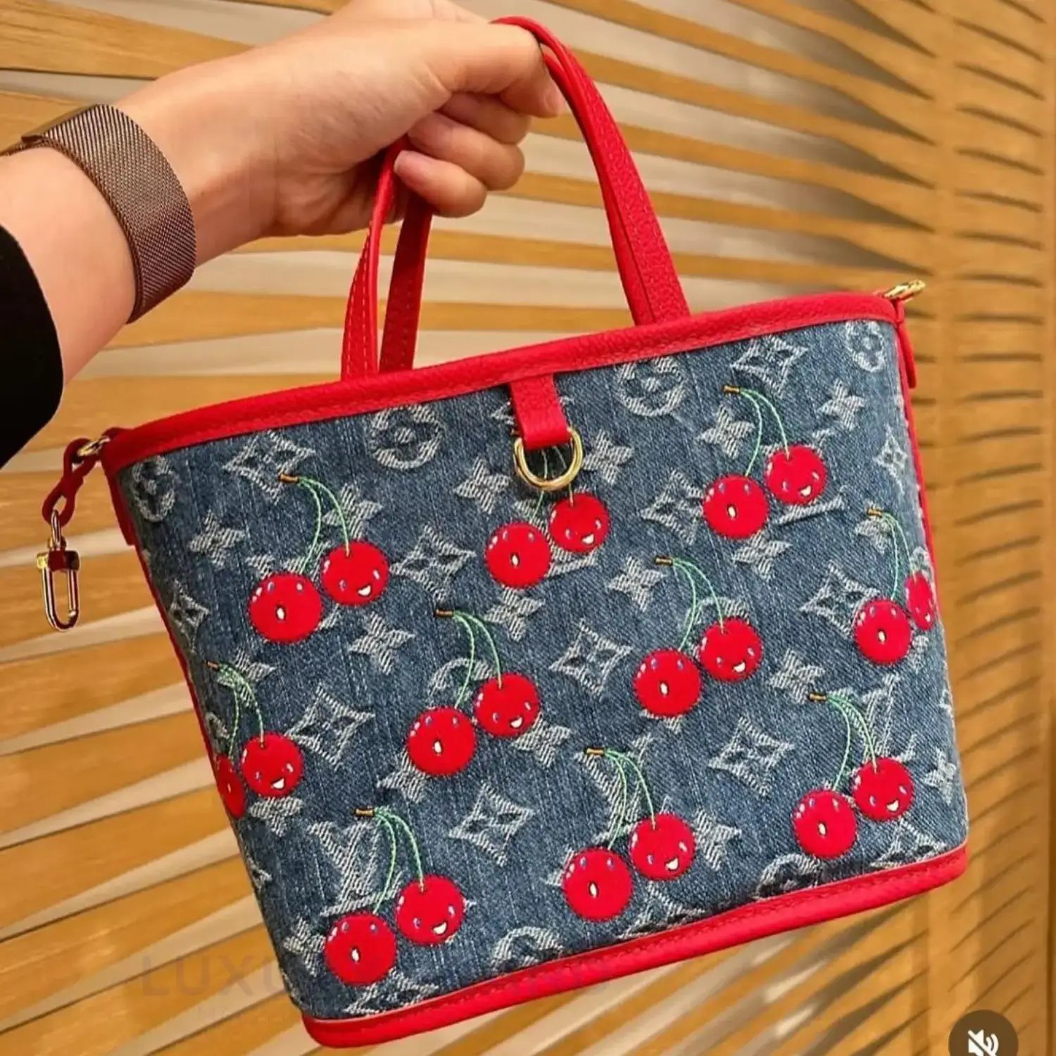 Louis Vuitton Neverfull BB Louis Vuitton Neverfull BB