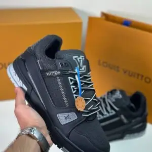 LOUIS VUITTON Trainer Sneaker