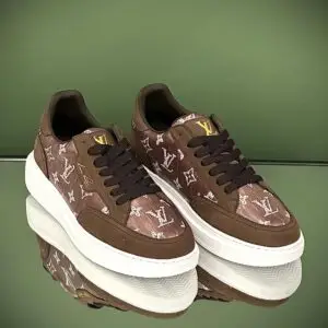 LOUIS VUITTON Beverly Hills Sneaker