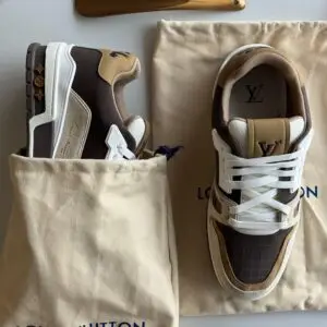 LOUIS VUITTON Mocha Sneakers
