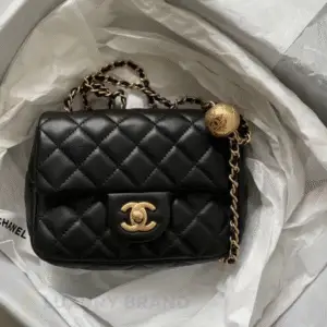 CHANEL Mini Crossbody Bag