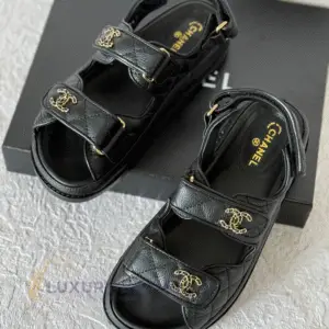 𝗖𝗛𝗔𝗡𝗘𝗟