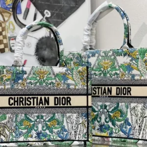 Design Canvas Embroidered Medium Etoile de Voyage Book Tote White Multicolor for women - Dubai Fashion LUX