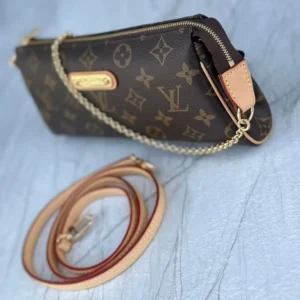 Design Eva Clutch - Dubai Fashion LUX