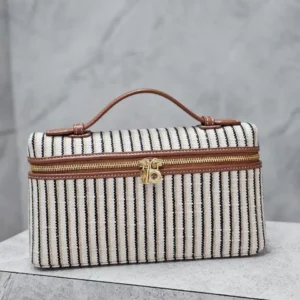 Design Extra Pocket L19 crossbody bag - Dubai Fashion LUX