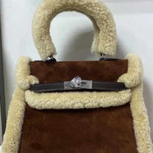 Design Furry Women's Crossbody Handbags With Lock - Dubai Fashion LUX