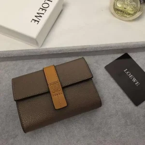 Design Leather Anagram Vertical Wallet - Dubai Fashion LUX