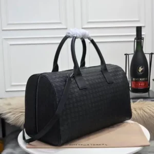 Design Medium Duffle Bag Travel Suitcase - Dubai Fashion LUX