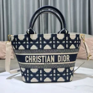 Design tote bag - Dubai Fashion LUX