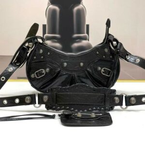 Design XS Le Cagole shoulder bag - Dubai Fashion LUX