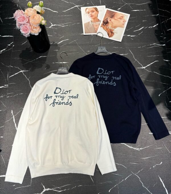 DIOR