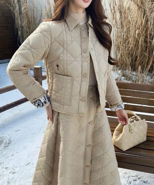 DIOR