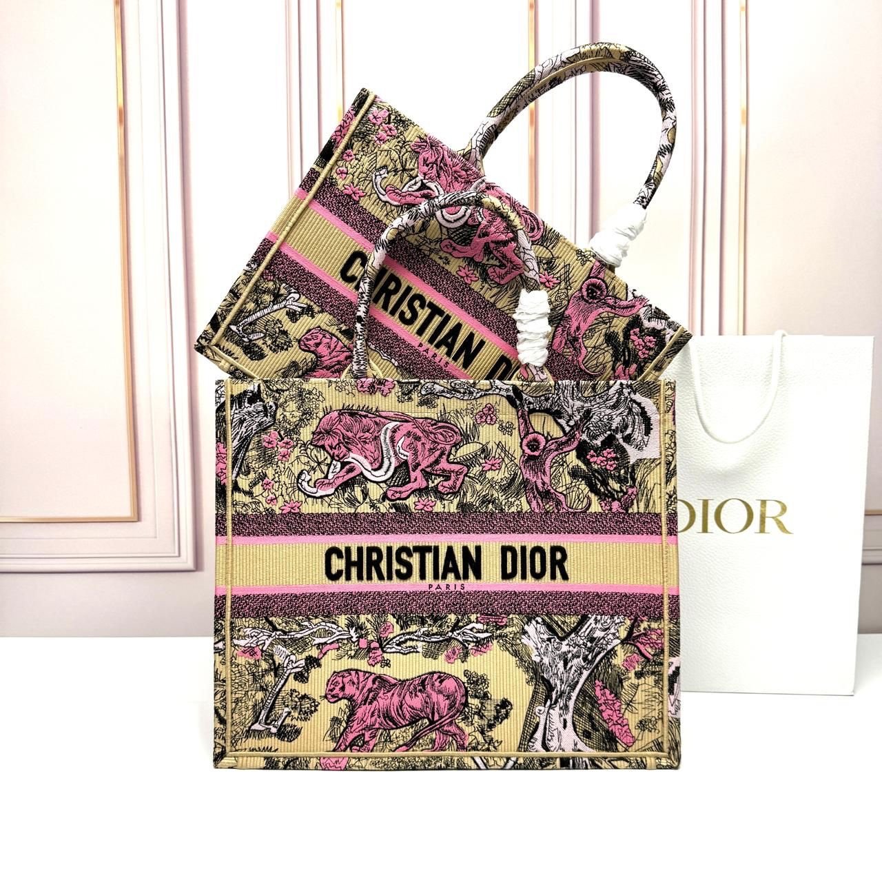 DIOR