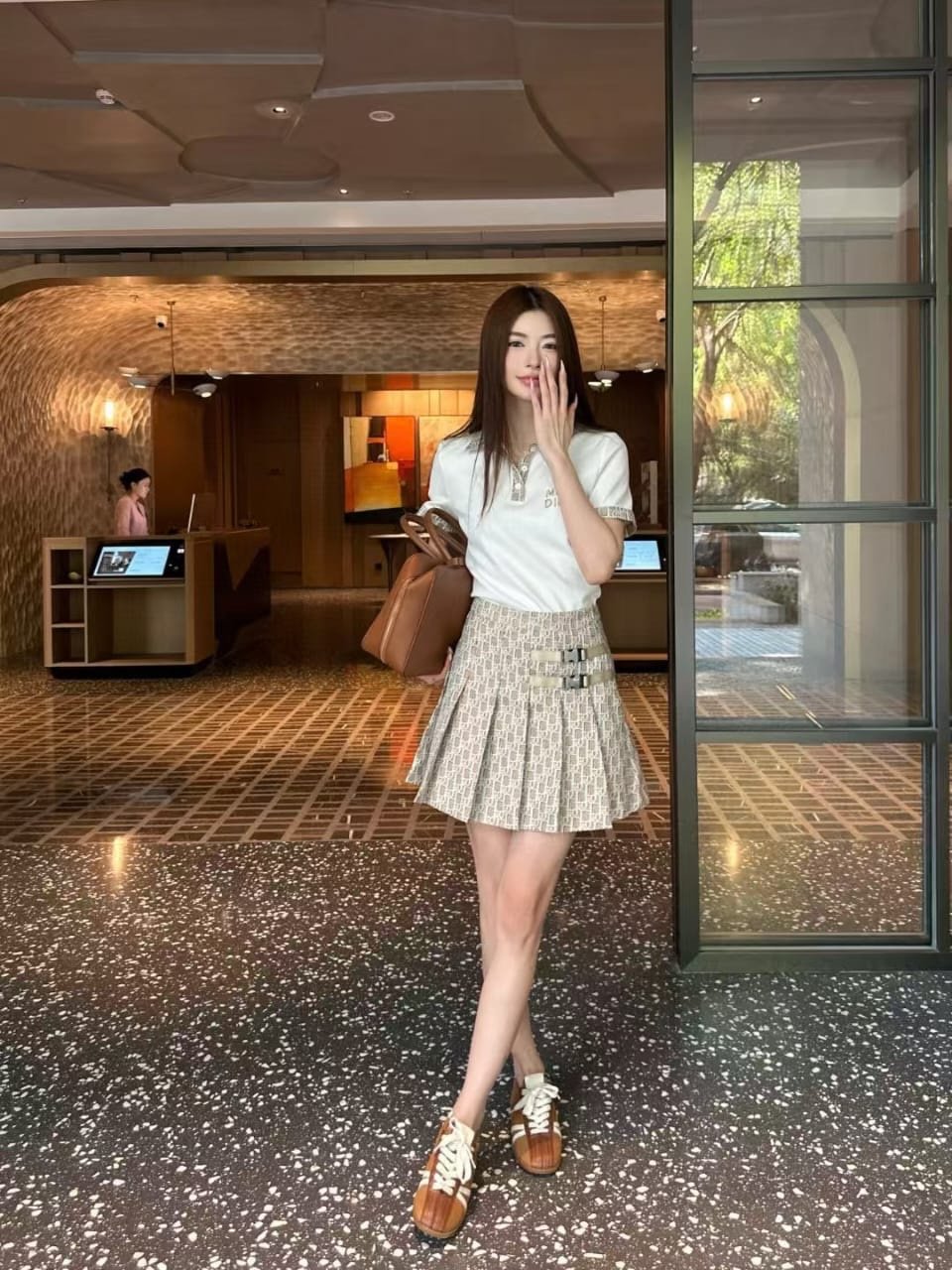 DIOR