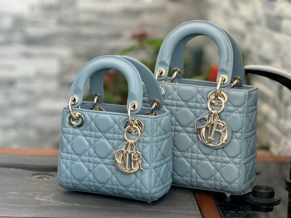 DIOR