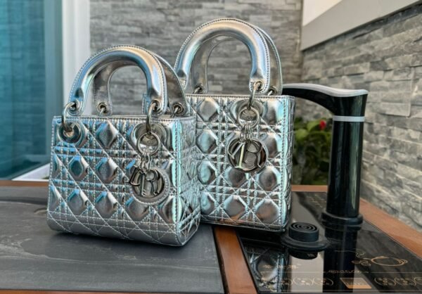 DIOR